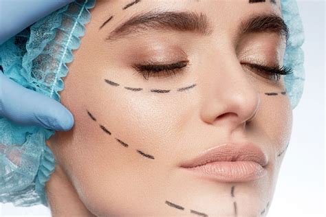 Cosmetic Surgery - PHOENIX magazine