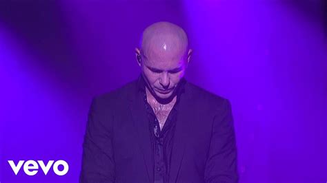 Pitbull - Give Me Everything (Live On Letterman) - YouTube