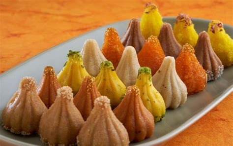 Mouth-watering Maharashtrian Desserts that You Can't Afford to Miss! - Flixpress