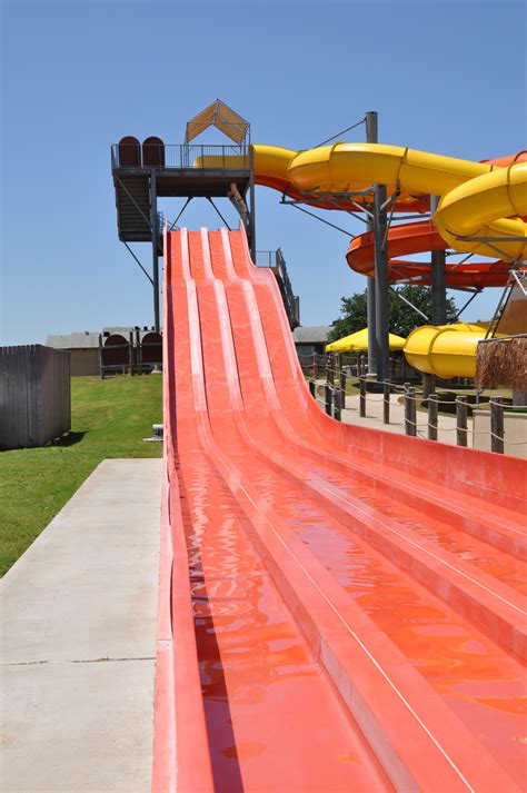 Bahama Beach Waterpark | Dallas Parks, TX - Official Website