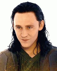 Smirk Loki Laufeyson GIF - Smirk Loki Laufeyson Tom Hiddleston - Discover & Share GIFs