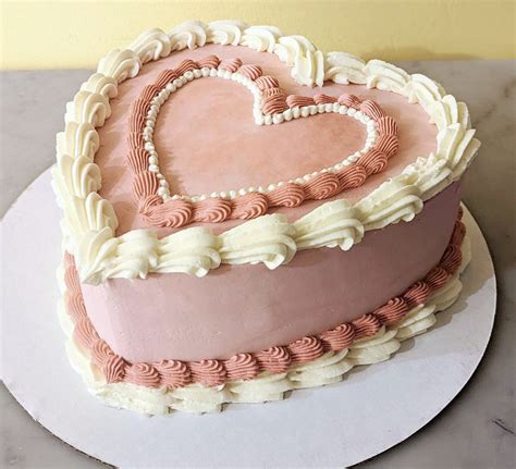 *NEW* 7'' heart shaped cake *48 Hr Notice* - Butter Lane