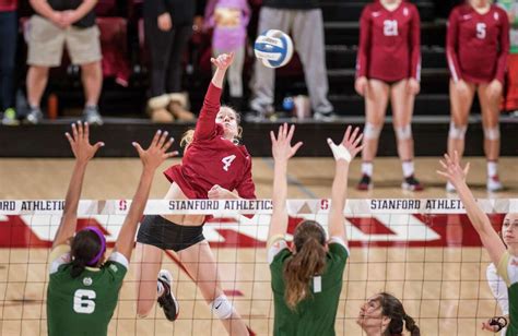 Stanford women’s volleyball: New coach had a tough act to follow