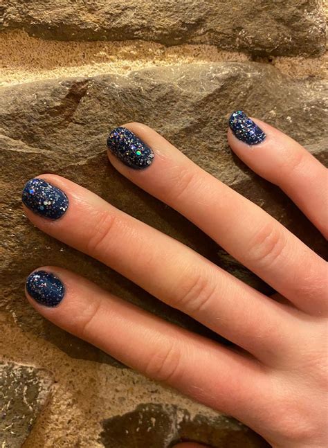 Gel midnight blue glitter | Hair nails make up, Blue glitter, Gel nails