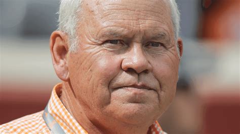 Former Tennessee Vols Coach Phil Fulmer recovering in hospital, family says