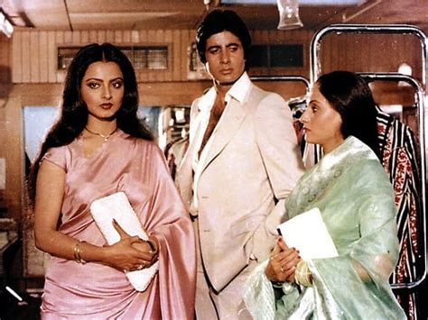 Amitabh Bachchan And Jaya Bhaduri’s Love Story Is Standing Tall As A ...