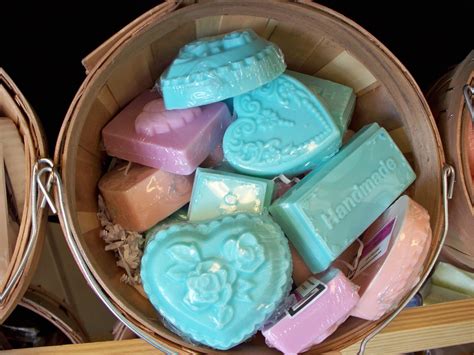 Heart to Heart Gifts and Home Decor: Hand-made decorative soaps - just darling!