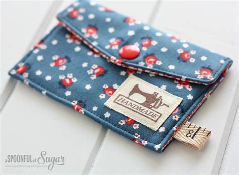 9 Cute DIY Fabric Wallets And Card Holders - Shelterness