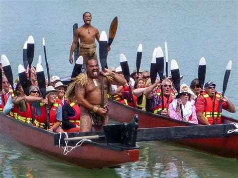 Maori Waka (Canoe) Experience