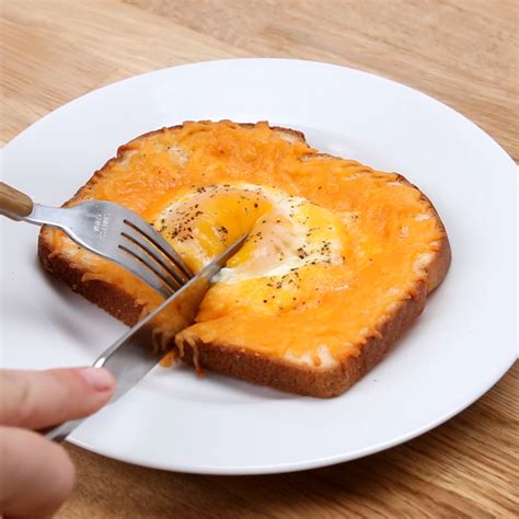 Cheesy Egg Toast Perfect For Breakfast Recipe by Maklano