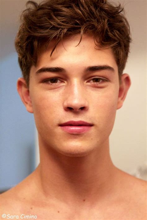 Francisco Lachowski | Mens hairstyles, Haircuts for men, Mens hairstyles short