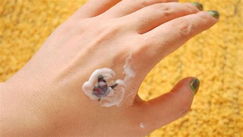 How to remove tattoos at home fast – 28 natural ways | Tattoo removal cream, Diy tattoo, At home ...