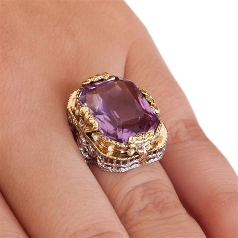 Vintage Amethyst Filigree Ring in 14K Gold