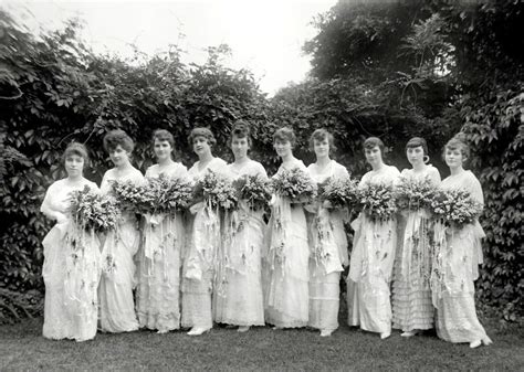 Girls finishing Belcourt school 1918 | Shorpy historical photos, Vintage photography, Vermont ...