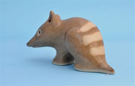 Art & Collectibles Figurines Ceramic Becoming a rare animal due to habitat loss. Spotted Tailed ...