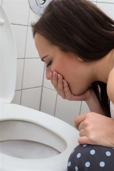 Vomiting blood: Causes, symptoms, and diagnosis