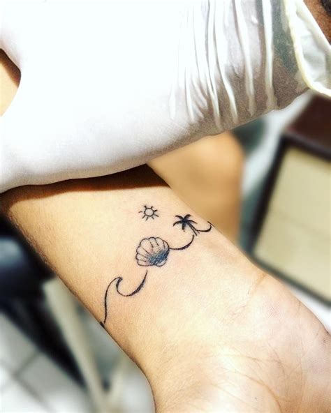 95+ Beachy Tattoos That Will Make Your Summer Memories Last Forever | Beachy tattoos, Palm ...