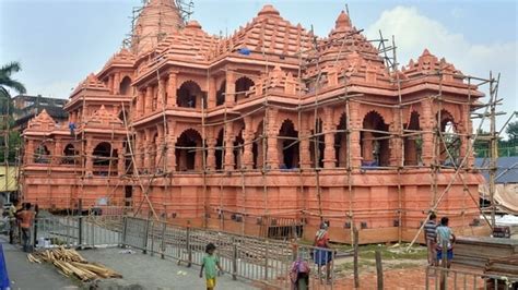 Kolkata pandal provides glimpse of Ayodhya’s Ram Mandir this Durga Puja ...