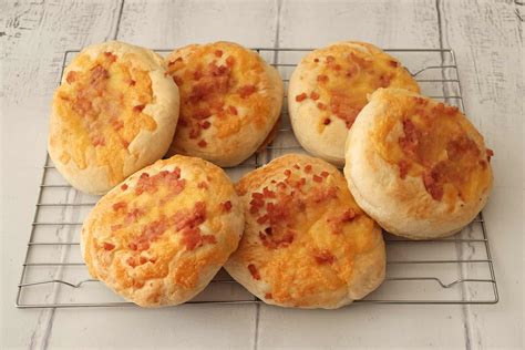 Cheese and Bacon Rolls - MAURI