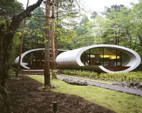 If It's Hip, It's Here (Archives): ARTechnic's Stunning Shell House ...