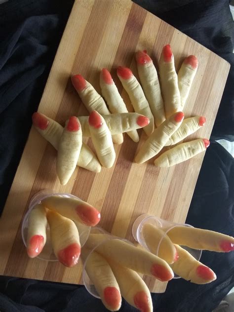 Halloween Witch Finger Cookies - Culinary Labz