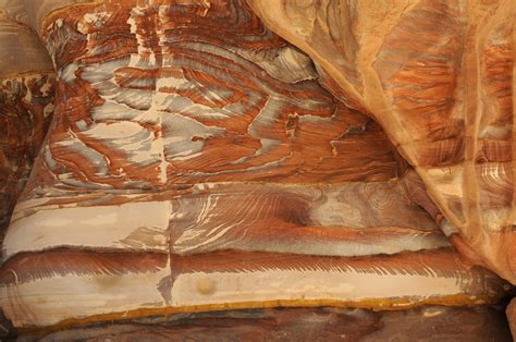 Rock art at Petra (16) | Petra | Pictures | Jordan in Global-Geography