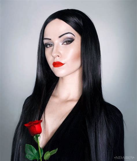 https://nmamontova.deviantart.com/art/Morticia-Addams-711787028 | Morticia addams, Morticia ...