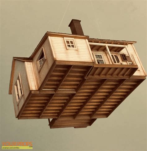 The Wizard of Oz Updated Miniature Gale Farm House replica movie model