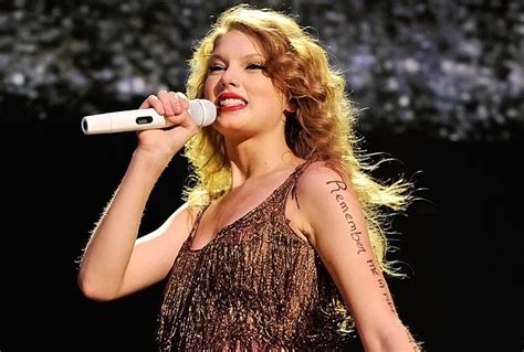 Taylor Swift Speak Now World Tour Love Story (HD), 60% OFF