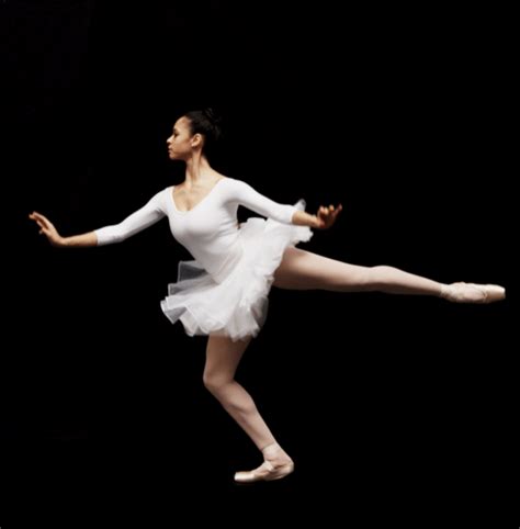 http://i.imgur.com/wDxigDx.gif | Ballet dancers, Dance photography, Ballet dance