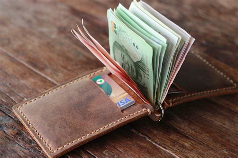 Leather Money Clip Wallets Personalized | semashow.com