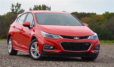 2020 Chevrolet Cruze RS Hatchback Colors, Redesign, Engine, Release ...