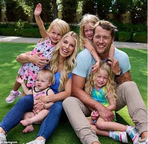 Kelley Bates Gossip: Matthew Stafford Family