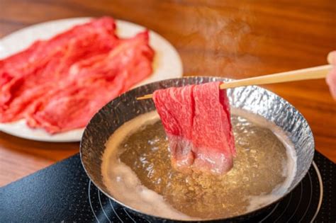 Sukiyaki vs Shabu Shabu: What is the Difference - Japan Web Magazine