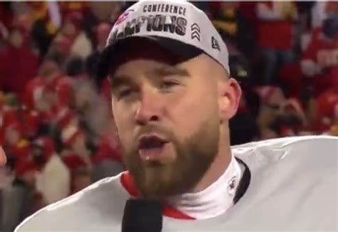 Look: Travis Kelce Fires Back At Cincinnati Mayor During Trophy ...