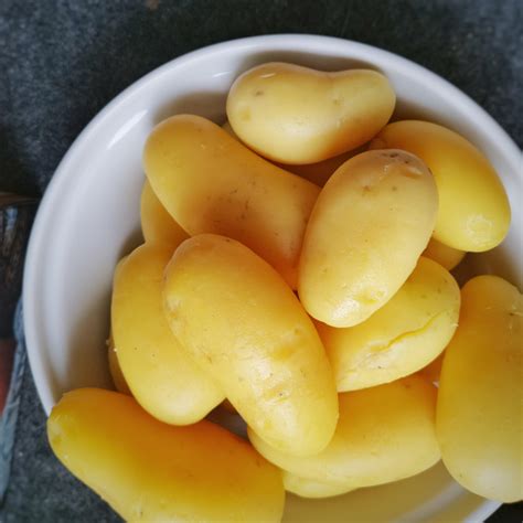 peeled cooked potatoes... : r/potato