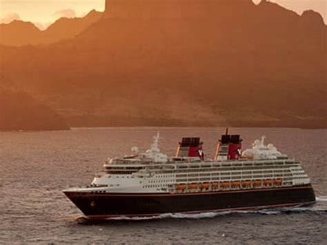 Hawaii Cruise: Disney Wonder - Travel Best Bets