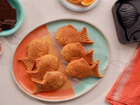 Chocolate Taiyaki Recipe | Molly Yeh | Food Network