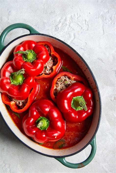 Beef and rice stuffed capsicums/peppers - Daen's Kitchen