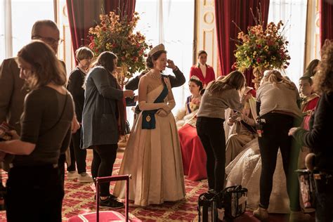 ‘The Crown’ Stars Behind the Scenes Photo Gallery - Netflix Tudum