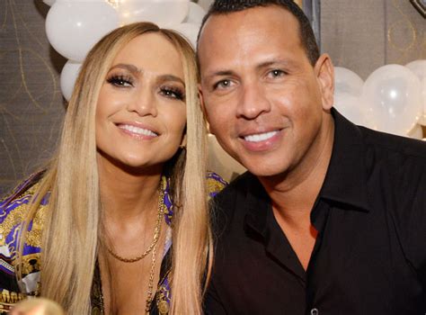 Jennifer Lopez And Alex Rodriguez Announce Engagement | WMIX