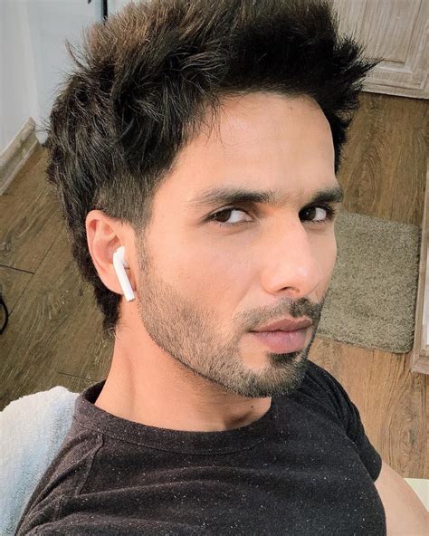 Almost home. 7 days to go #kabirsingh Beard Styles For Men, Hair And ...