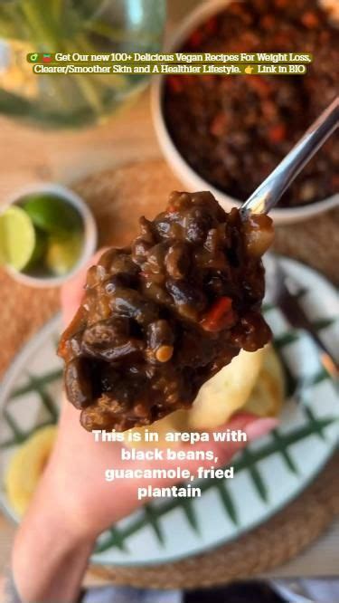 AREPAS with Black Beans, Plantain & Guac 🌱🌽 | Vegan recipes, Healthy recipes, Recipes