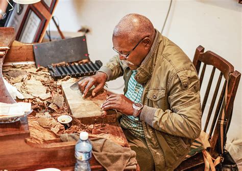 Cigars: The Art of Rolling | OTL Magazine