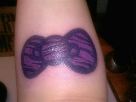 Love my new Hello Kitty Bow Tattoo ! | Hello kitty bow, Bow tattoo, Tattoos