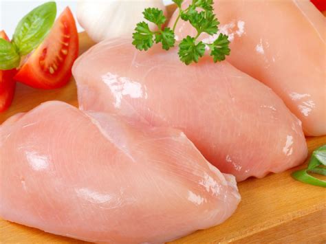 How safe is it to eat pink chicken?