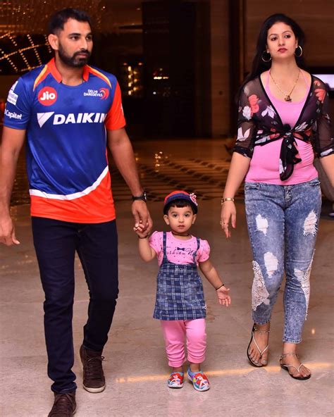 Mohammed Shami Posts Anniversary Message For Wife Hasin Jahan, Fans Say ...