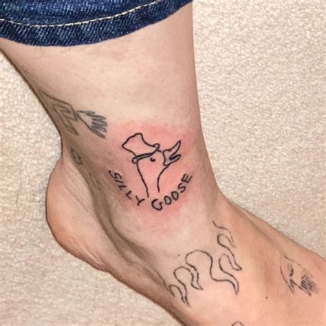Silly goose tattoo in 2022 | Funny small tattoos, Pretty tattoos, Goose tattoo