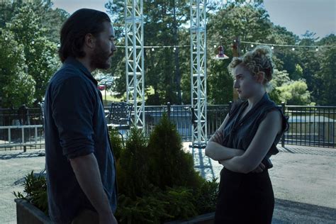 REVIEW: 'Ozark' flies on wings of Laura Linney, Tom Pelphrey | Television | siouxcityjournal.com