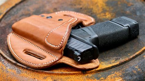 Urban Carry’s LockLeather Hybrid OWB Holster - The Armory Life